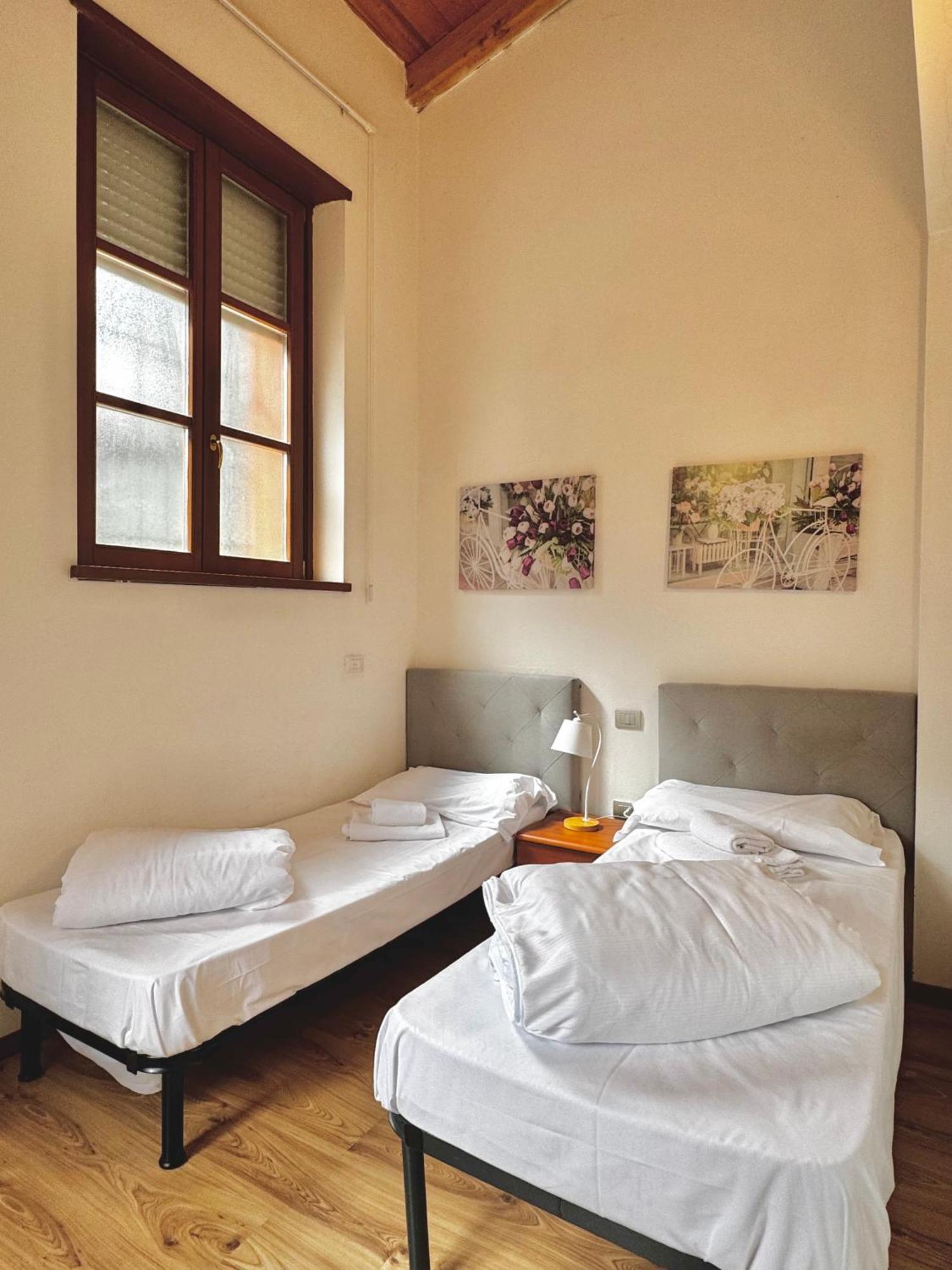 Sweet Spot Aparthotel ริวาเดลการ์ดา ภายนอก รูปภาพ